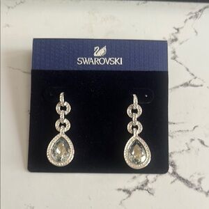 Swarovski Silver Crystal Stud Earrings BNWOTs